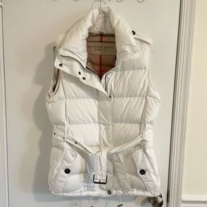 Burberry Brit White Puffer Belted Vest, size Large